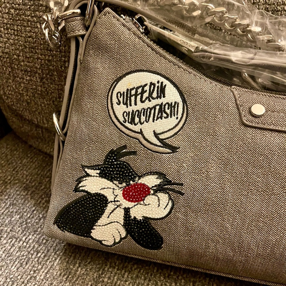 Aldo WB Looney Tunes crossbody/shoulder bag - Picture 2 of 7